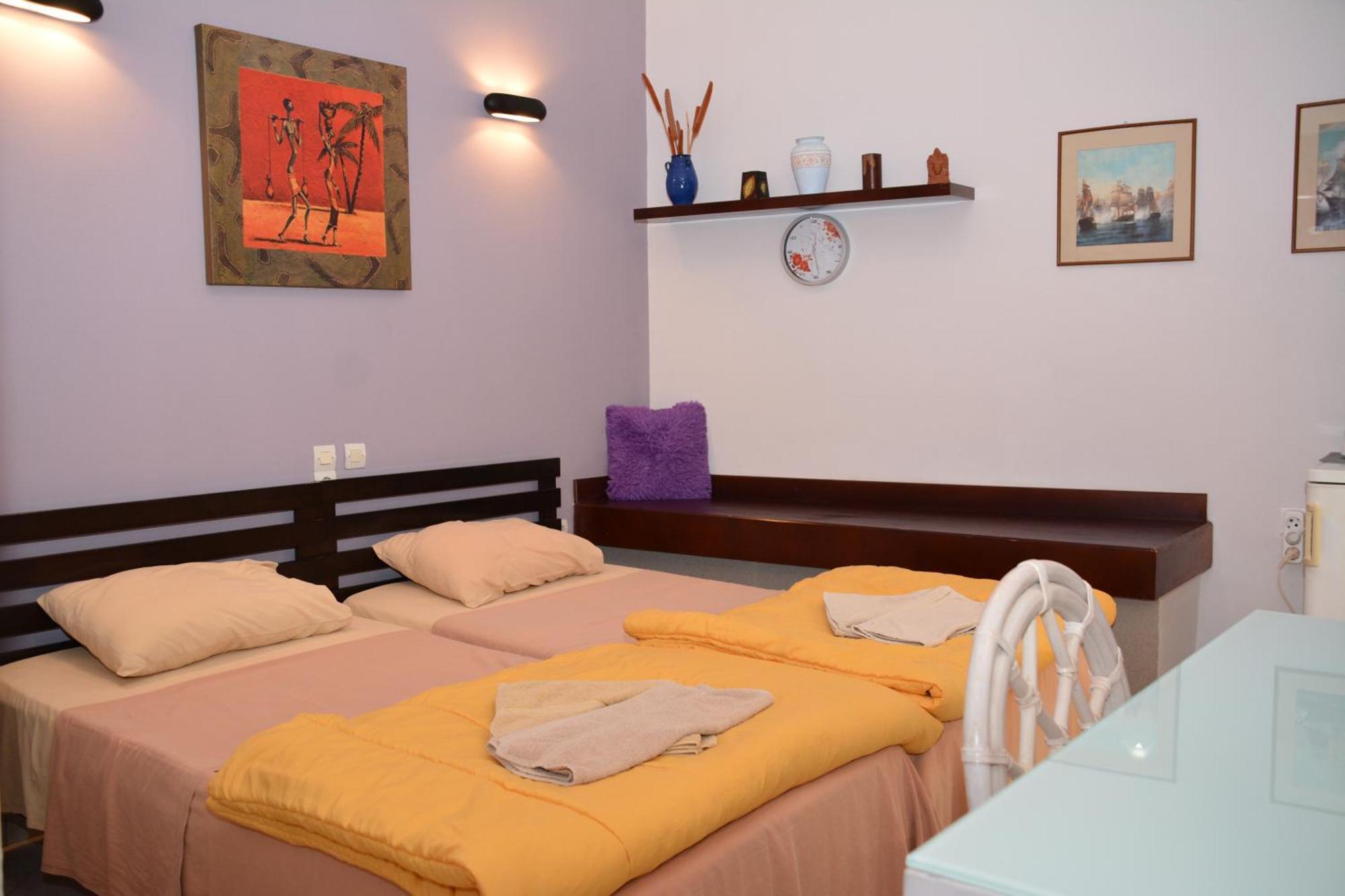 Enetiko Rooms Chania  Exteriör bild