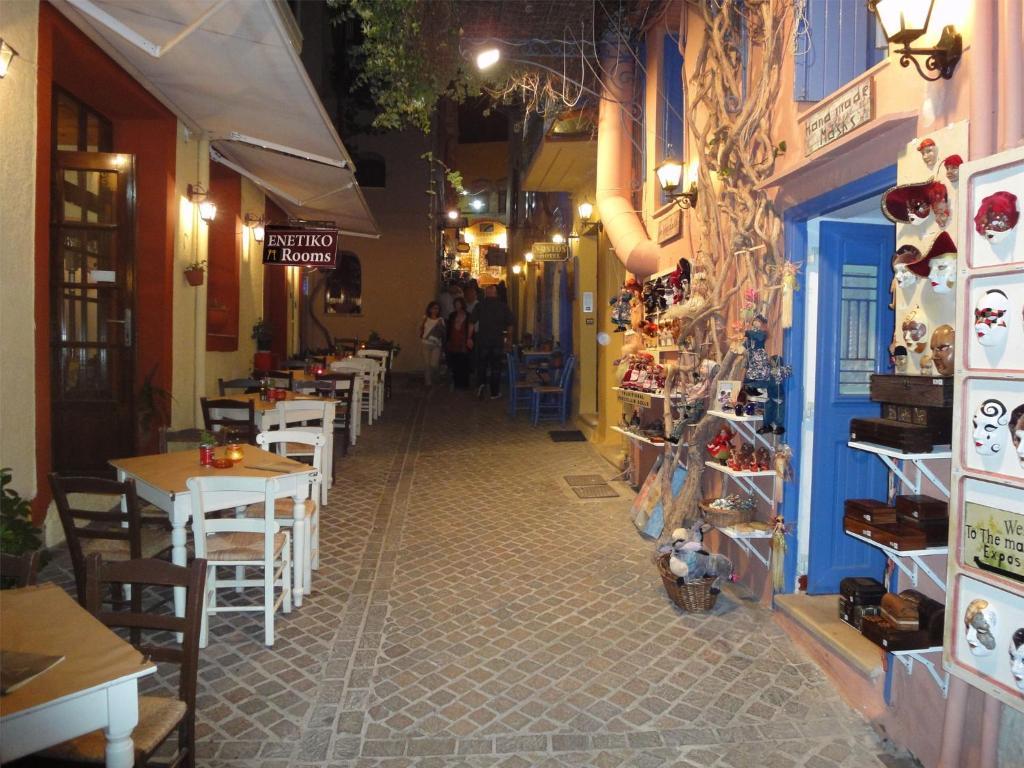 Enetiko Rooms Chania  Exteriör bild